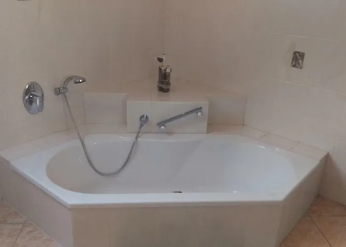 Bornscheuer Tatil Evi *